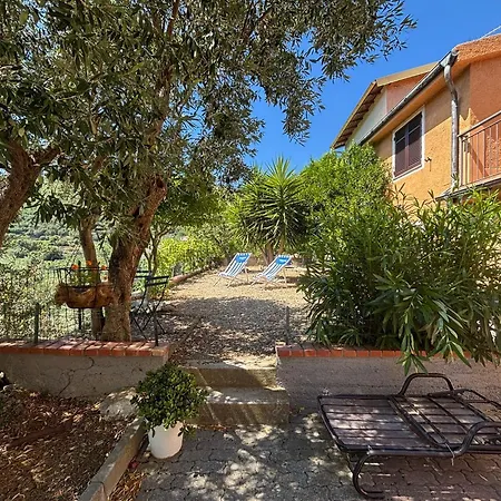 Il Fienile, Garden And Peacefull View